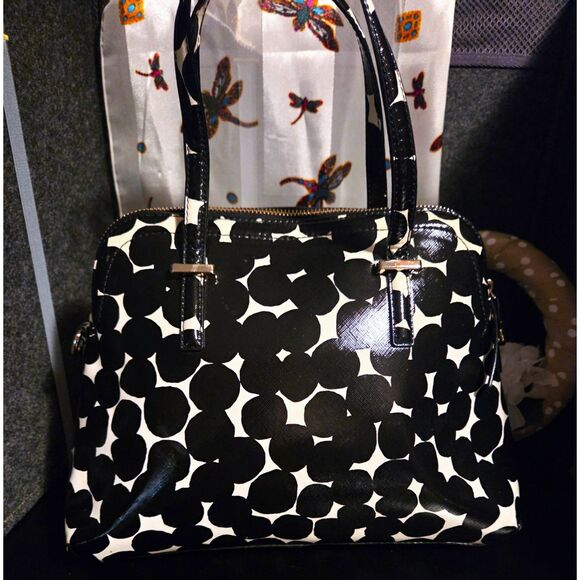 Like New Kate Spade Storybook Alma - Picture 2 of 10